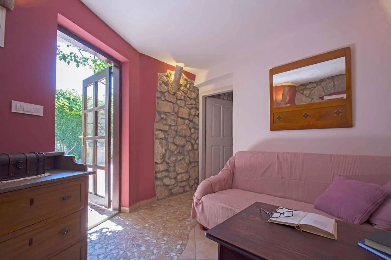 Holiday Home In Kostelj 39300 Grižane