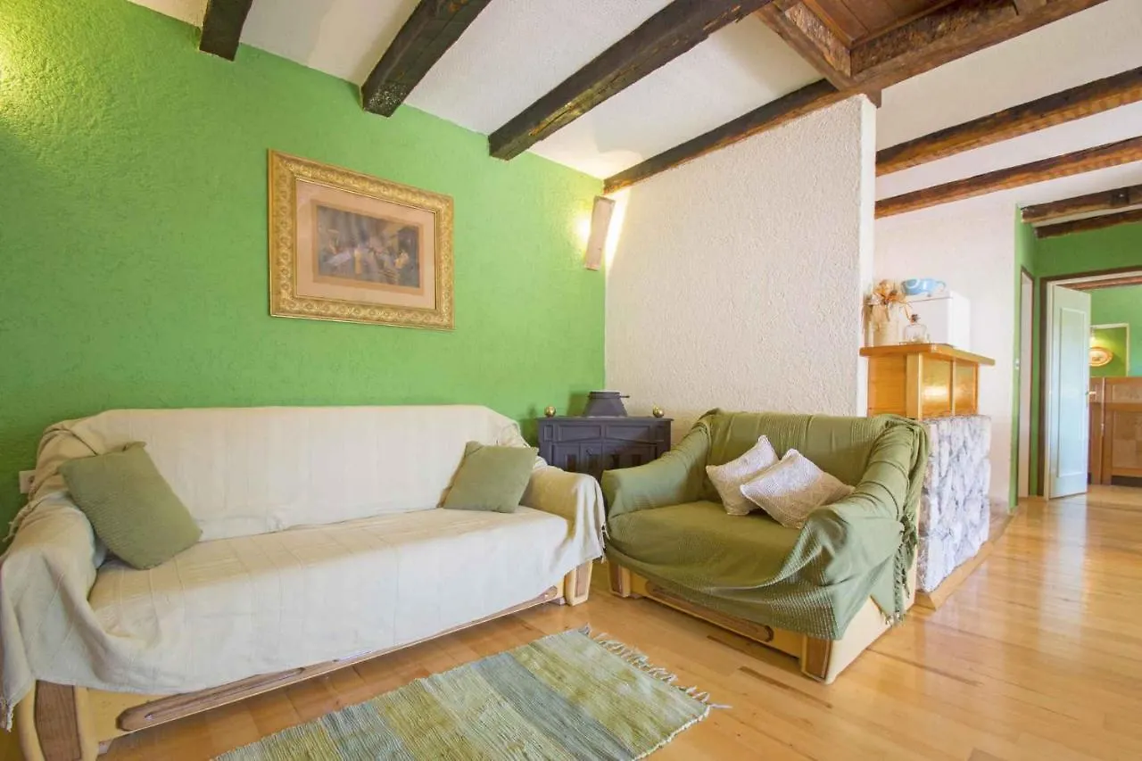 Holiday Home In Kostelj 39300 Grižane 0*,  Chorvatsko